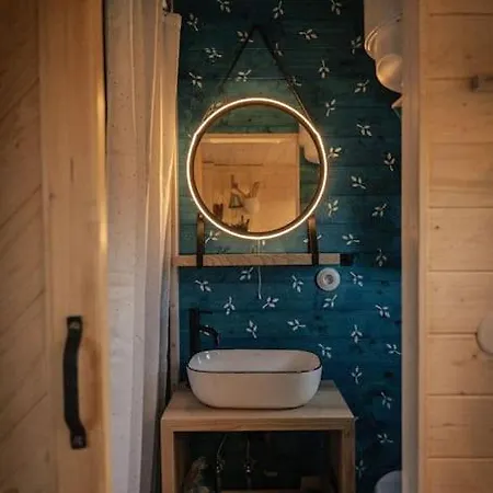 Апартаменты Visnovka - Maringotka Uprostred Prirody U Kutne Hory *