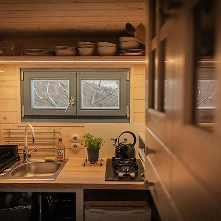 Visnovka - Maringotka Uprostred Prirody U Kutne Hory *