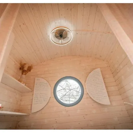 Visnovka - Maringotka Uprostred Prirody U Kutne Hory * 库特纳霍拉