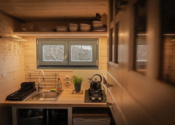 Visnovka - Maringotka Uprostred Prirody U Kutne Hory *