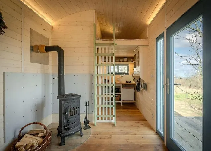 Višňovka - Maringotka Uprostřed Přírody U Kutné Hory * Kutná Hora