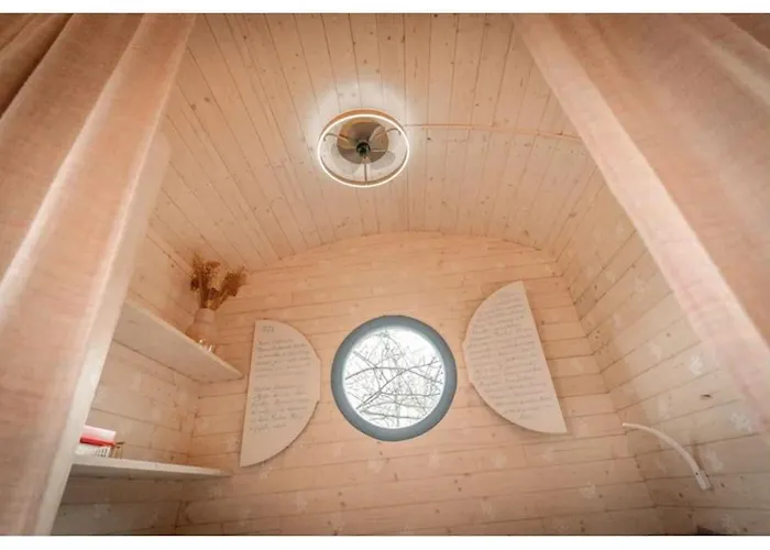 Višňovka - Maringotka Uprostřed Přírody U Kutné Hory * Kutná Hora