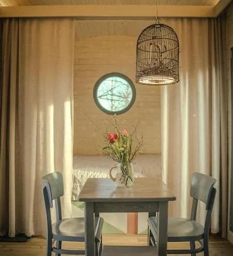 Visnovka - Maringotka Uprostred Prirody U Kutne Hory